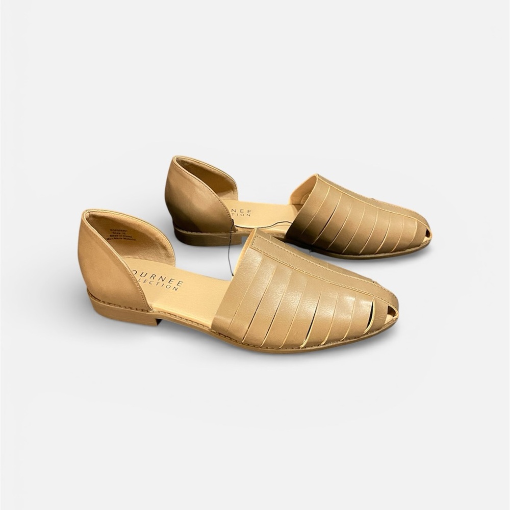 NWT Journee Collection Anyah Sandals